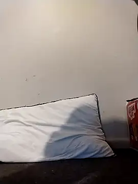 Snapshot of Steff8u chatting on 02-19-26, 09:33 Steff8u online show from 02-19-26, 09:33