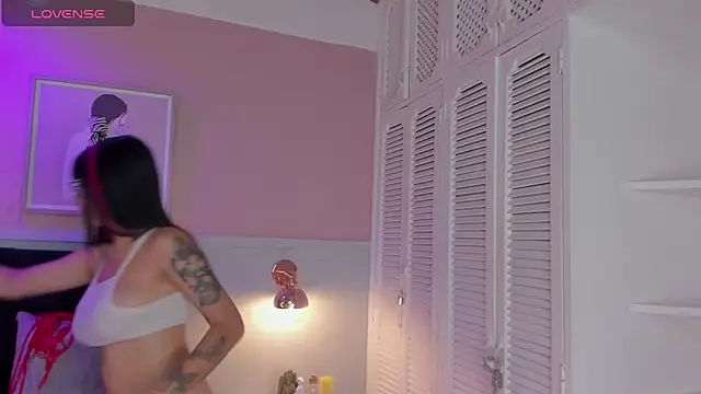 naoko kirino online show from 01-05-25, 04:48