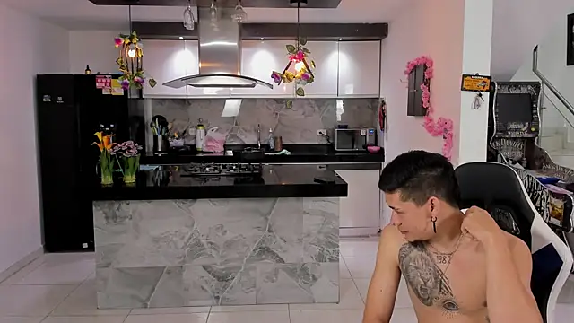 vicky wendy hot sexx online show from 04-17-26, 04:15