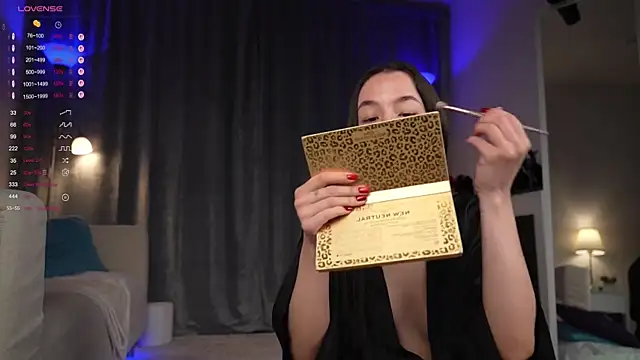 Amely Young online show from 09-14-25, 04:33