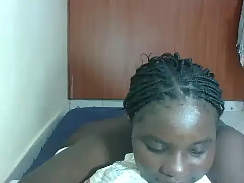Snapshot of hotebbbyy chatting on 05-20-26, 03:45 hotebbbyy online show from 05-20-26, 03:45