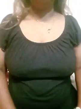 Snapshot of Shaali_Ang chatting on 07-08-26, 06:56 Shaali Ang online show from 07-08-26, 06:56