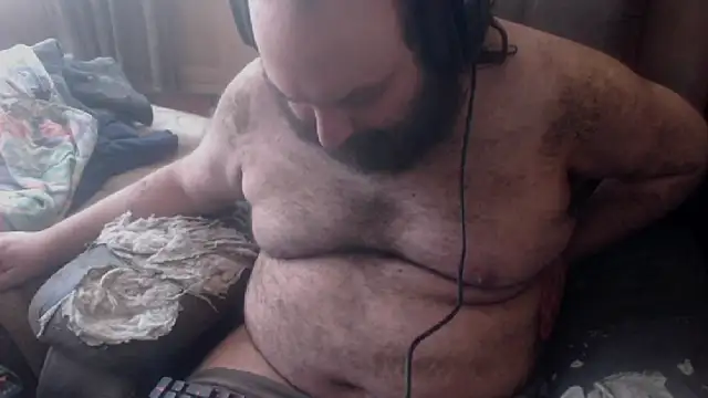 hairyhulk online show from 11-30-25, 05:06