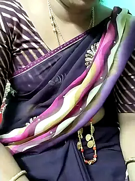 Snapshot of kasmika_kasmika chatting on 12-04-24, 08:01 kasmika kasmika online show from 12-04-24, 08:01