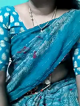 Snapshot of kasmika_kasmika chatting on 12-22-24, 07:33 kasmika kasmika online show from 12-22-24, 07:33