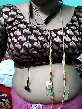 Snapshot of kasmika_kasmika chatting on 12-25-24, 07:13 kasmika kasmika online show from 12-25-24, 07:13