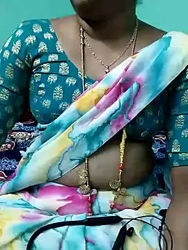 Snapshot of kasmika_kasmika chatting on 01-04-25, 04:43 kasmika kasmika online show from 01-04-25, 04:43