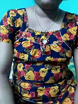 Snapshot of kasmika_kasmika chatting on 01-09-25, 07:29 kasmika kasmika online show from 01-09-25, 07:29