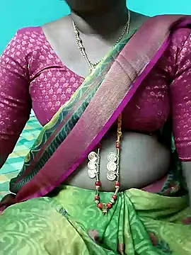 Snapshot of kasmika_kasmika chatting on 01-10-25, 04:41 kasmika kasmika online show from 01-10-25, 04:41