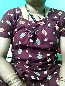 Snapshot of kasmika_kasmika chatting on 01-10-25, 07:43 kasmika kasmika online show from 01-10-25, 07:43