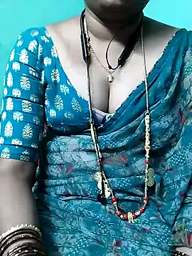 Snapshot of kasmika_kasmika chatting on 02-02-25, 06:42 kasmika kasmika online show from 02-02-25, 06:42