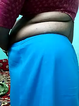 Snapshot of kasmika_kasmika chatting on 02-05-25, 05:42 kasmika kasmika online show from 02-05-25, 05:42