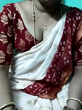 Snapshot of kasmika_kasmika chatting on 02-07-25, 05:07 kasmika kasmika online show from 02-07-25, 05:07