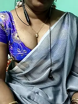 Snapshot of kasmika_kasmika chatting on 02-14-25, 07:33 kasmika kasmika online show from 02-14-25, 07:33