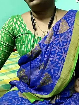 Snapshot of kasmika_kasmika chatting on 02-17-25, 04:48 kasmika kasmika online show from 02-17-25, 04:48