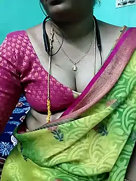 Snapshot of kasmika_kasmika chatting on 03-16-25, 04:56 kasmika kasmika online show from 03-16-25, 04:56