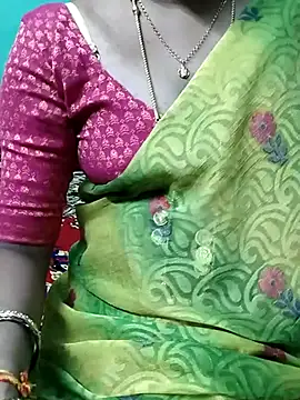 Snapshot of kasmika_kasmika chatting on 03-18-25, 05:10 kasmika kasmika online show from 03-18-25, 05:10