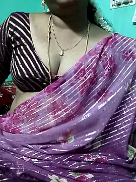 Snapshot of kasmika_kasmika chatting on 03-19-25, 05:39 kasmika kasmika online show from 03-19-25, 05:39