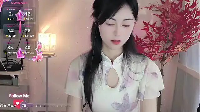 Snapshot of Lisa-s chatting on 02-24-25, 05:22 Lisa-s online show from 02-24-25, 05:22