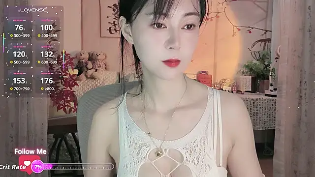 Snapshot of Lisa-s chatting on 09-20-25, 11:06 Lisa-s online show from 09-20-25, 11:06