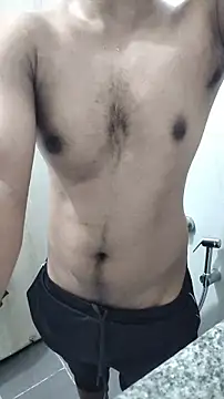 Snapshot of hottboy_39 chatting on 05-11-26, 09:12 hottboy 39 online show from 05-11-26, 09:12
