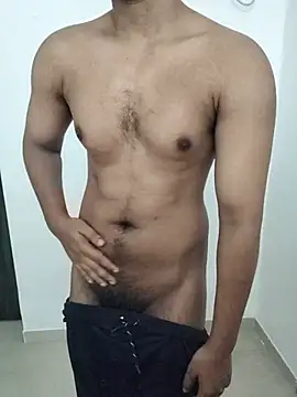 Snapshot of hottboy_39 chatting on 06-25-26, 03:39 hottboy 39 online show from 06-25-26, 03:39