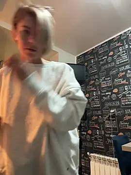 tanyagrey online show from 10-31-25, 06:47