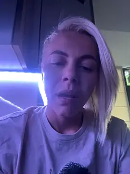 tanyagrey online show from 05-25-26, 06:52