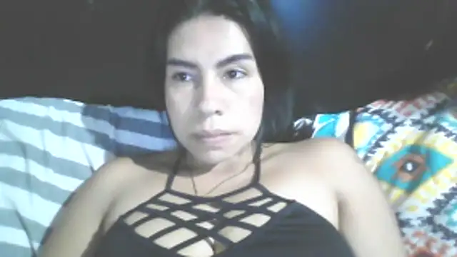 Snapshot of Alanagracia chatting on 05-08-26, 02:28 Alanagracia online show from 05-08-26, 02:28