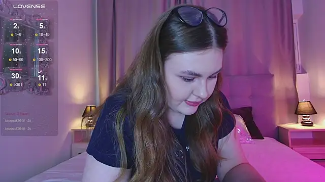 Snapshot of Mia__Peach chatting on 01-07-25, 12:09 Mia Peach online show from 01-07-25, 12:09