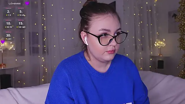 Snapshot of Mia__Peach chatting on 01-10-25, 05:24 Mia Peach online show from 01-10-25, 05:24