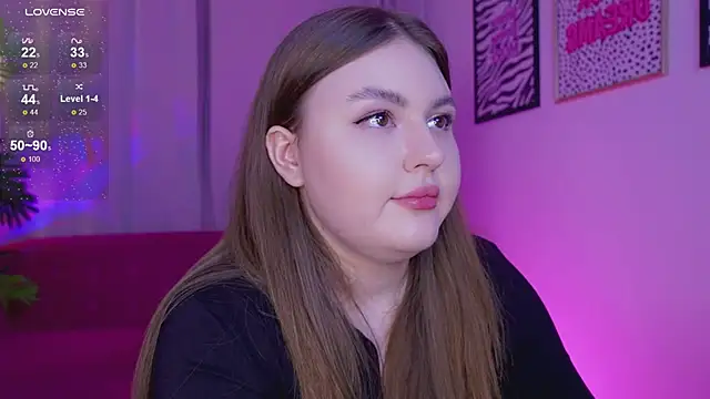 Snapshot of Mia__Peach chatting on 02-19-25, 01:40 Mia Peach online show from 02-19-25, 01:40