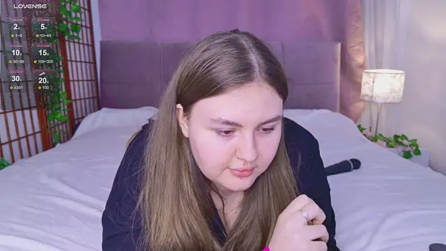 Snapshot of Mia__Peach chatting on 03-01-25, 10:02 Mia Peach online show from 03-01-25, 10:02