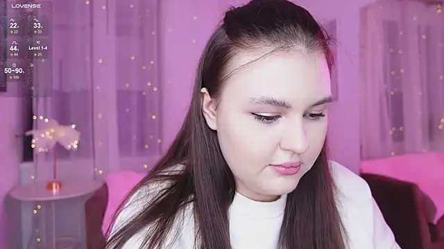 Snapshot of Mia__Peach chatting on 03-21-25, 05:56 Mia Peach online show from 03-21-25, 05:56