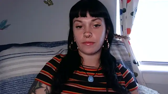 Marcelinegoddess online show from 11-14-25, 04:06