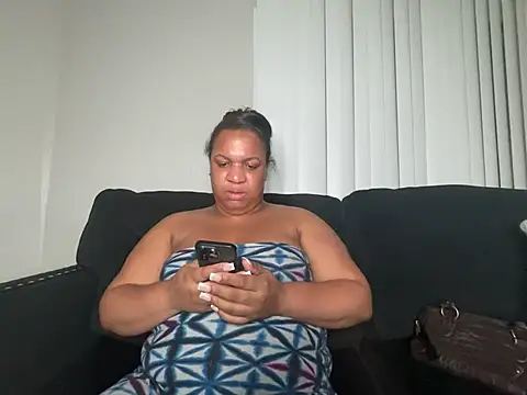 Snapshot of Badgirlbrittt chatting on 01-22-25, 01:20 Badgirlbrittt online show from 01-22-25, 01:20