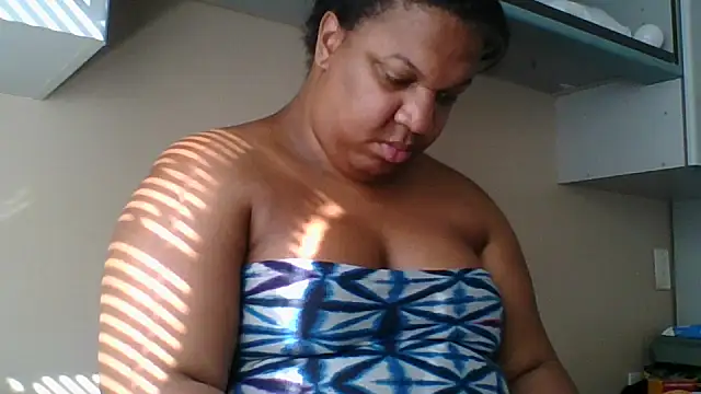 Snapshot of Badgirlbrittt chatting on 11-24-25, 05:23 Badgirlbrittt online show from 11-24-25, 05:23