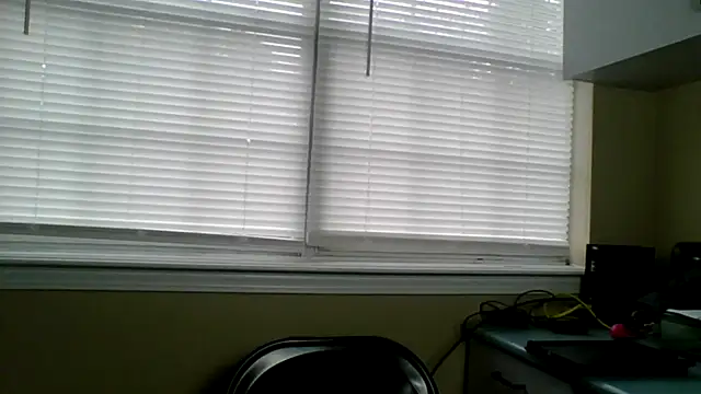 Snapshot of Badgirlbrittt chatting on 12-02-25, 08:59 Badgirlbrittt online show from 12-02-25, 08:59