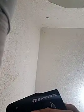 miicheele32 online show from 01-07-26, 08:44