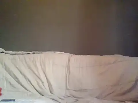 Snapshot of SmallGoodNutts chatting on 02-08-25, 02:27 SmallGoodNutts online show from 02-08-25, 02:27