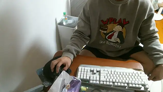 Snapshot of Stellan_0412 chatting on 02-13-26, 05:14 Stellan 0412 online show from 02-13-26, 05:14