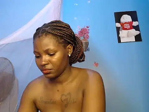 TrishaKalid online show from 02-05-26, 09:52