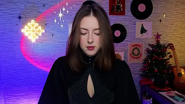 Snapshot of GloriaElmer chatting on 12-20-24, 09:11 GloriaElmer online show from 12-20-24, 09:11