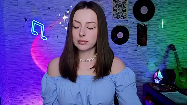 Snapshot of GloriaElmer chatting on 03-20-25, 09:48 GloriaElmer online show from 03-20-25, 09:48