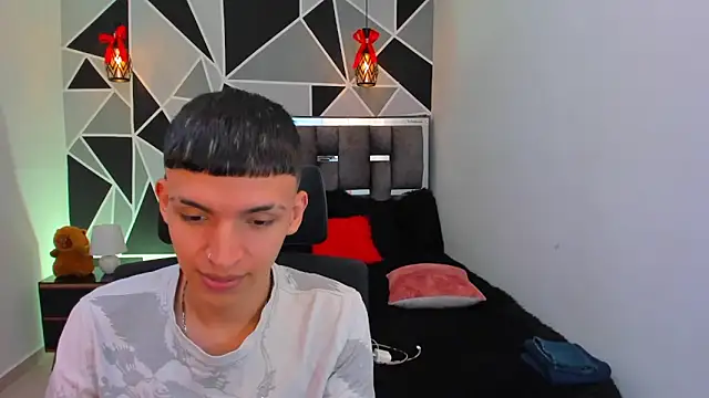 Juan Nd Steven online show from 03-17-26, 03:44