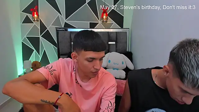 Snapshot of Juan_Nd_Steven chatting on 05-15-26, 01:01 Juan Nd Steven online show from 05-15-26, 01:01