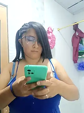  Angelinaandrade  online show from 11-25-25, 02:11