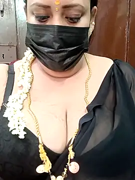 Snapshot of ashikaa_r chatting on 02-15-25, 07:16 ashikaa r online show from 02-15-25, 07:16