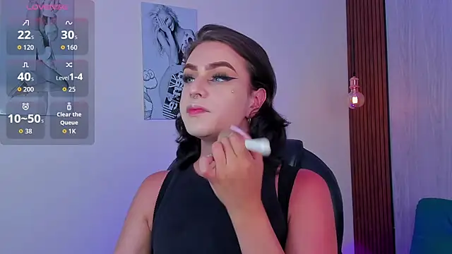 miah connor online show from 10-27-25, 07:51