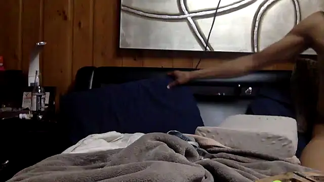 Snapshot of taboocanuck chatting on 01-08-25, 10:37 taboocanuck online show from 01-08-25, 10:37